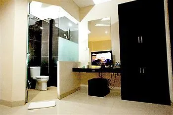 Anucara Hotel 2*